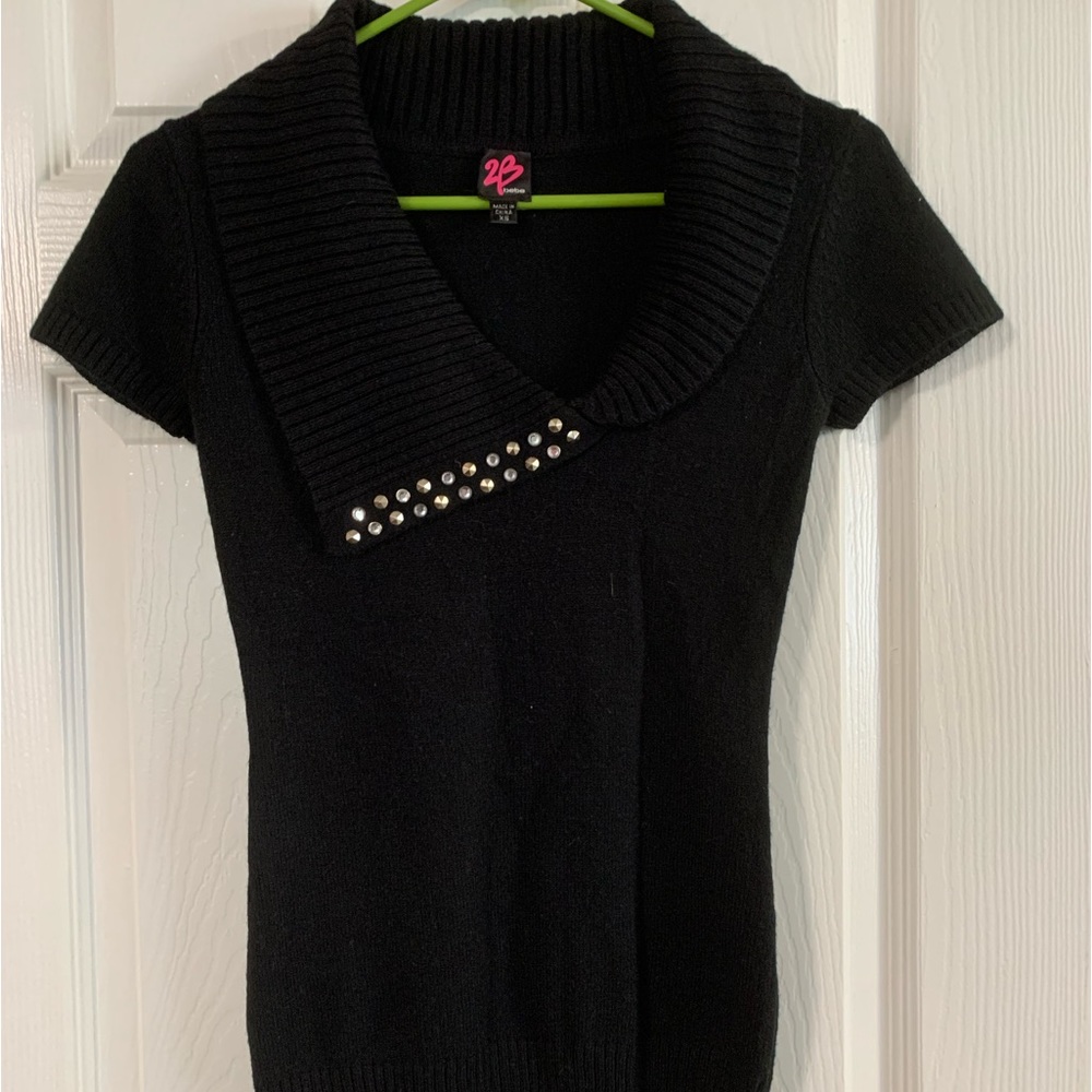 2B Bebe Bling Short Sleeve Sweater Size:XS
